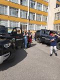Безопасността на пътя - знание и демонстрации в 40 СУ - малка снимка